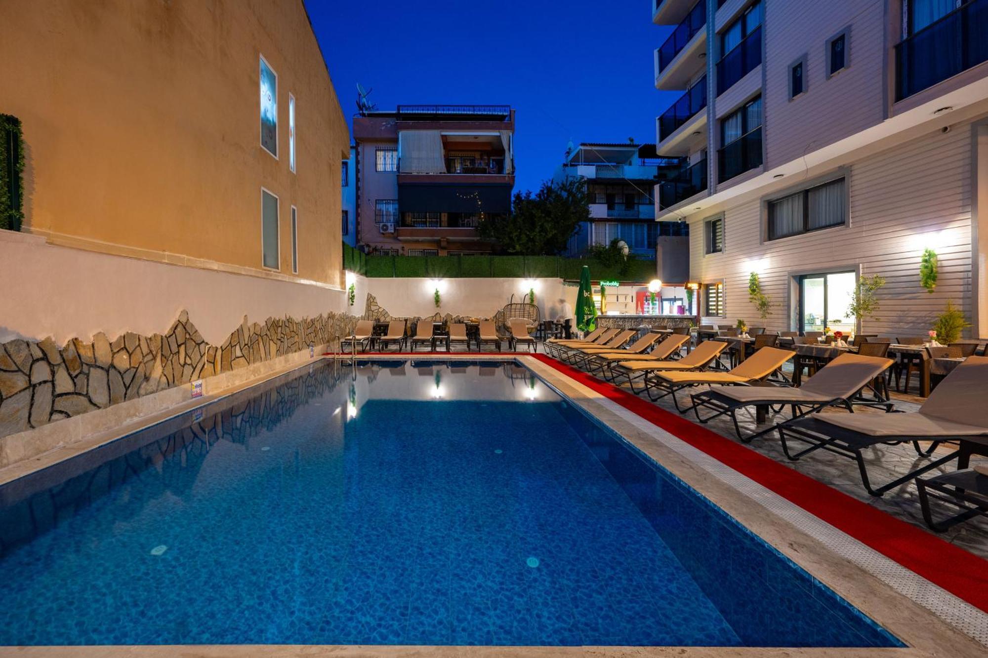 Otel Carpediem Gold Kusadası Eksteriør billede